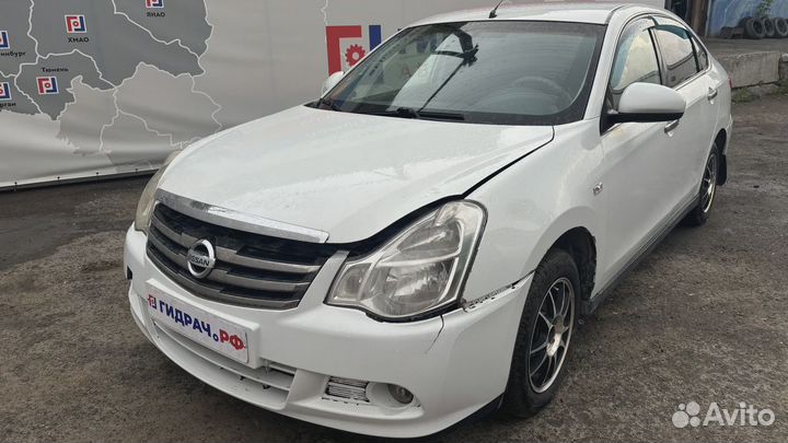 Щит опорный задний левый Nissan Almera (G15) 44030