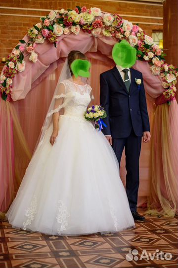 Свадебное платье