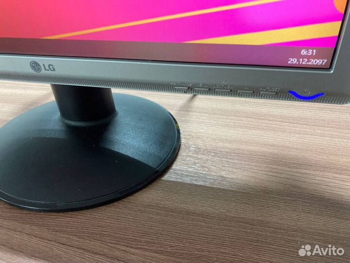 Монитор LG Flatron W1934S-SN