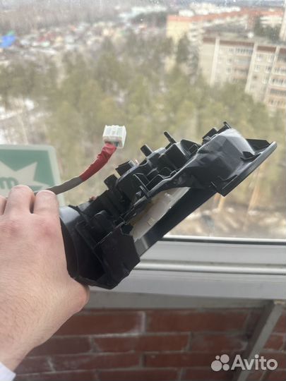 Боковые зеркала тойота камри 70 Левая