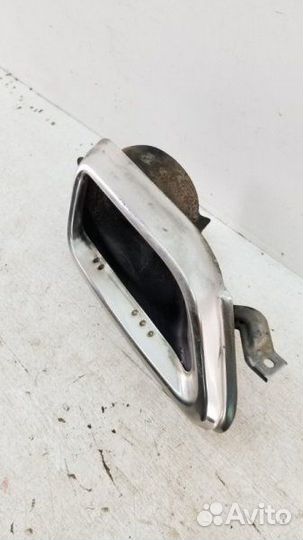 Насадка глушителя задняя правая Hyundai Genesis