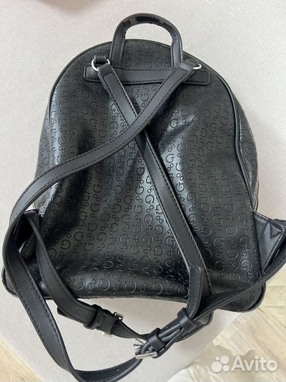 Рюкзак guess
