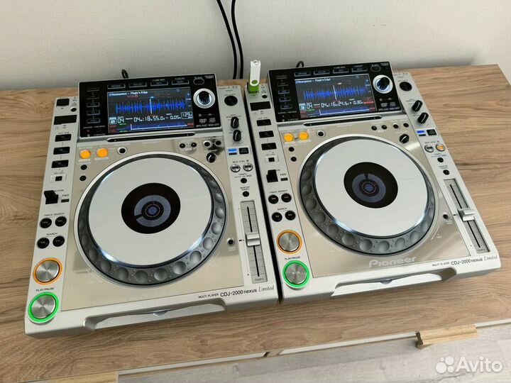 Pioneer CDJ-2000 nexus limited edition