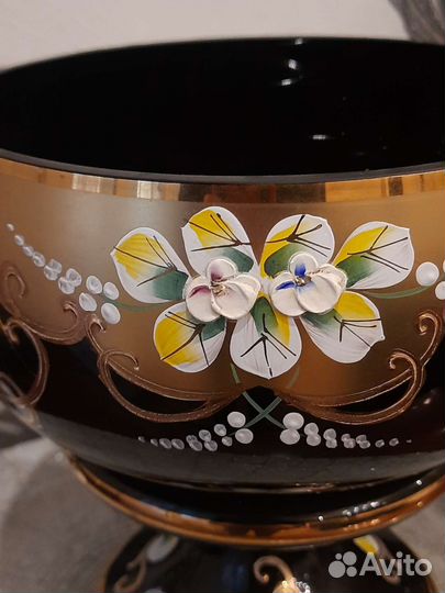 Ваза для фруктов.Bohemia,смальта,рококо