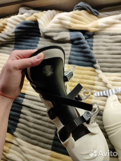 Коньки женские 40 размер