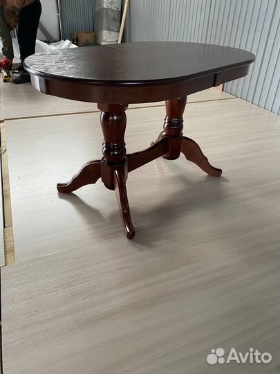 Кухонный больший стол Махагон 160/90+50