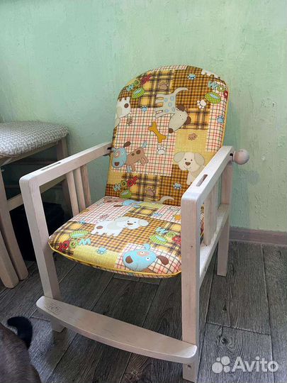 Стульчик для кормления