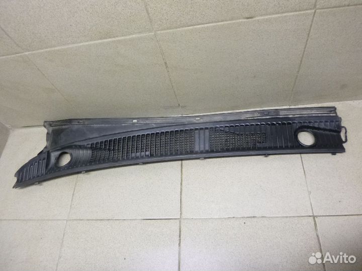 Решетка стеклоочистителя левая Land Cruiser 100