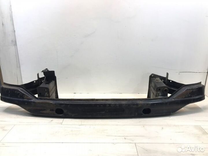 Усилитель бампера передний Mercedes Viano W639