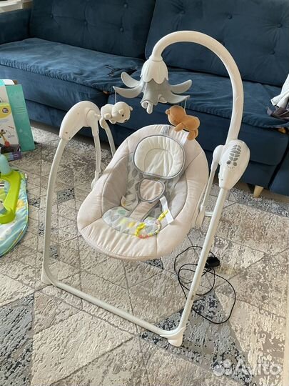 Детские качели шезлонг дуга на коляску коврик