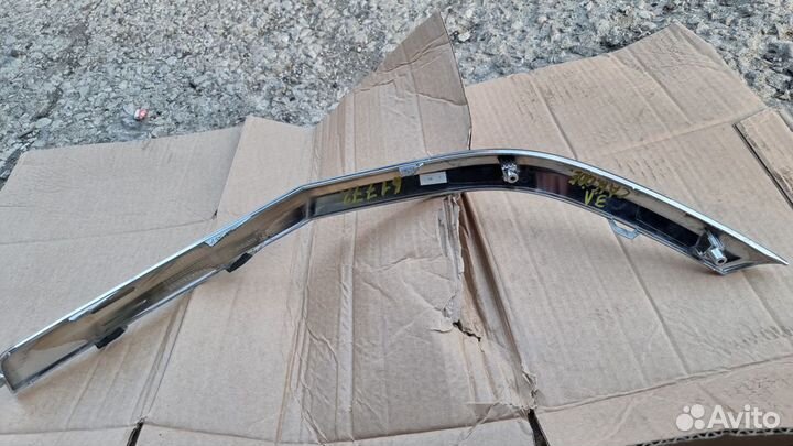 Молдинг заднего бампера Santa fe 4 левый