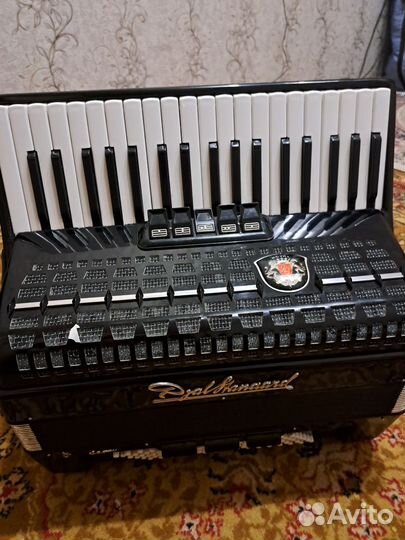 Аккордеон рояль стандарт метеор