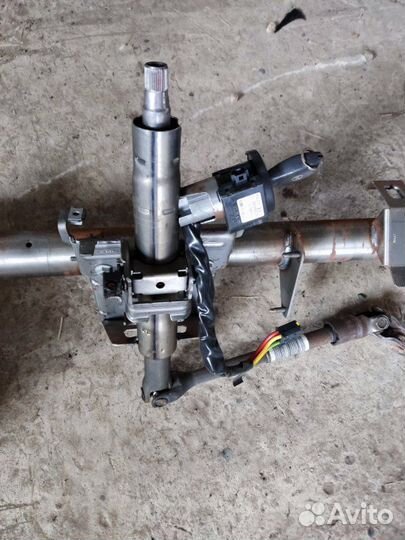 Рулевая колонка с замком зажигания Nissan Almera