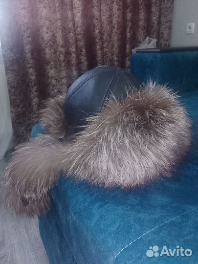 Шапка-ушанка из натуральной кожи и меха