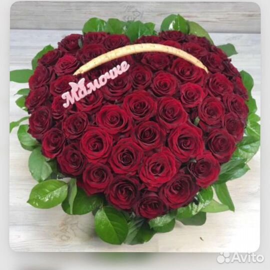 Доставка розы в корзине