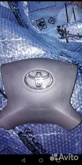 Подушка безопасности а руль srs Toyota avensis t25