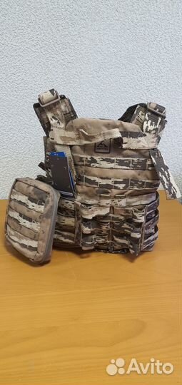 Плитник с подсумками