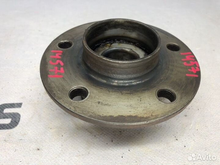 Ступица с подшипником задняя Audi A4 B8