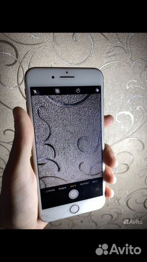 Телефон iPhone 8 plus обмен