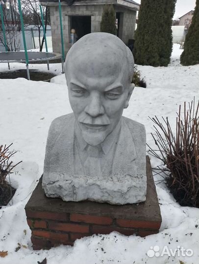 Бюст Ленина мрамор