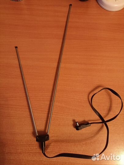 Антенна комнатная для тв