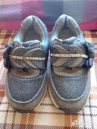 Ботинки кроссовки для девочки 25 размер