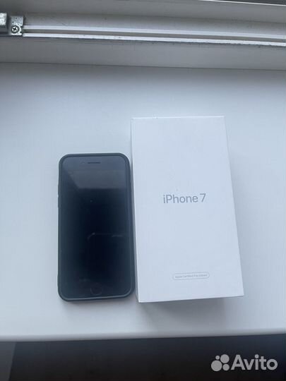 iPhone 7, 128 ГБ