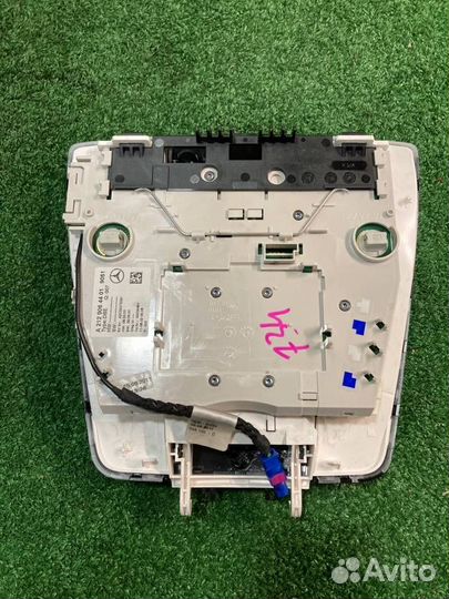 Плафон салонный передний Mercedes-Benz E-Class