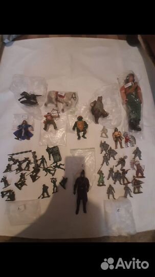 Игрушки солдатики