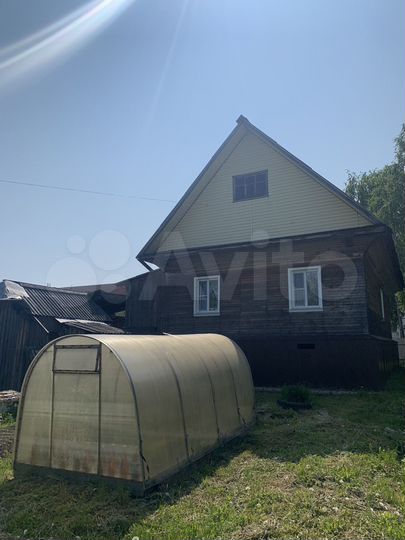 Дом 84 м² на участке 12,1 сот.