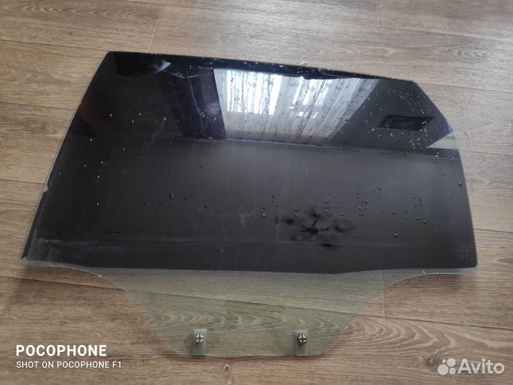 Стекло левое заднее, переднее Opel antara