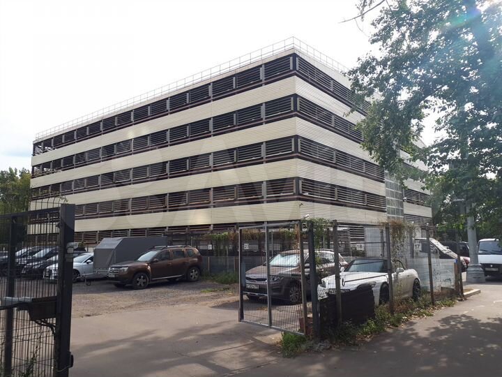 Машиноместо, 13 м²