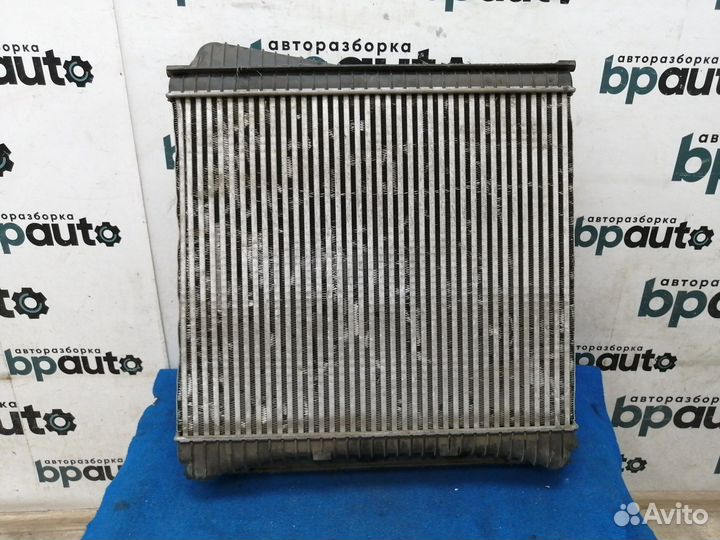 Интеркулер AH32-9L440-AB Land Rover