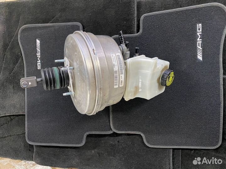 Вакуумный усилитель тормозов Mercedes Benz W166