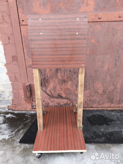 Стойка для лодочного мотора