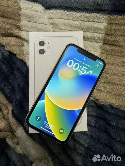 iPhone 11, 128 ГБ