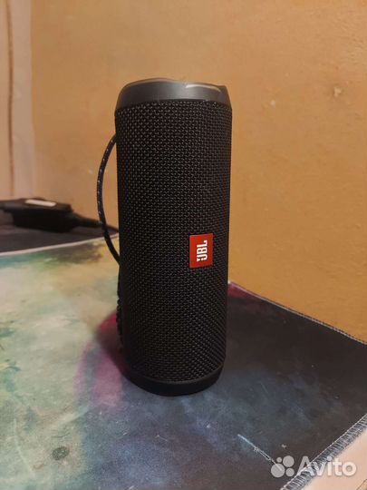 Колонка JBL flip 4
