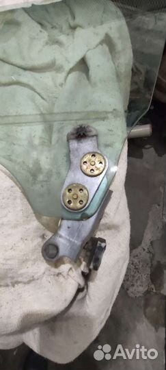 Стекло переднее, левое Субару Аутбэк