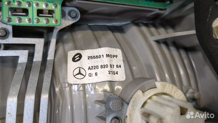 Фонарь (задний) Mercedes S W220, 2005
