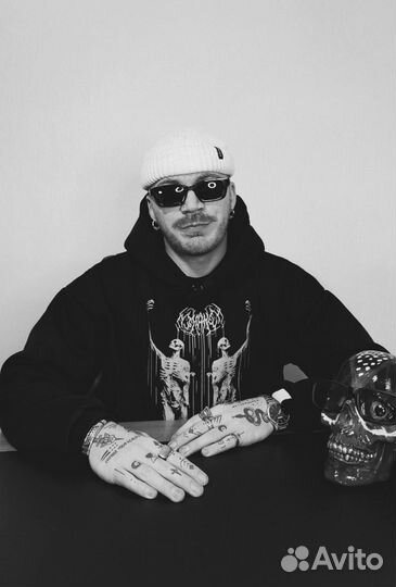 Не псих, а спец