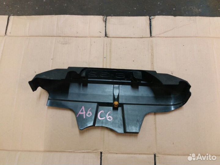 Накладка декоративная двигателя 3.2 AUK Audi A6 C6