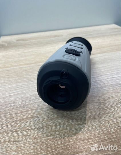 Монокуляр iRay xEye E2N v2