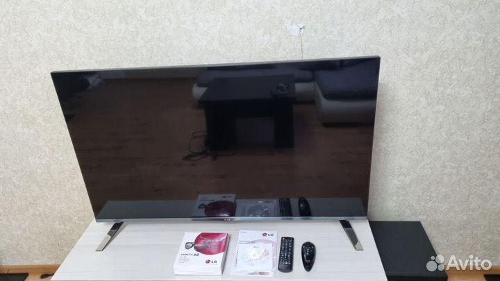 Телевизор LG 47LB673V
