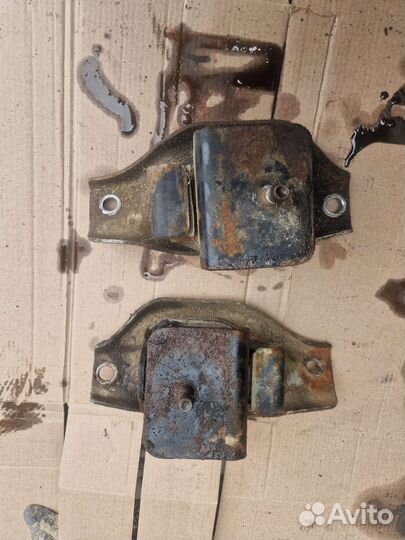 Подушка двигателя Subaru ej203 ej204