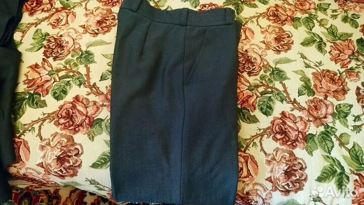 Школьная форма для мальчика 146/72