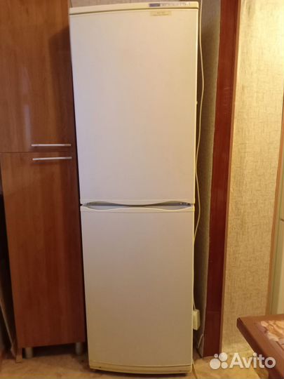 Продам холодильник бу