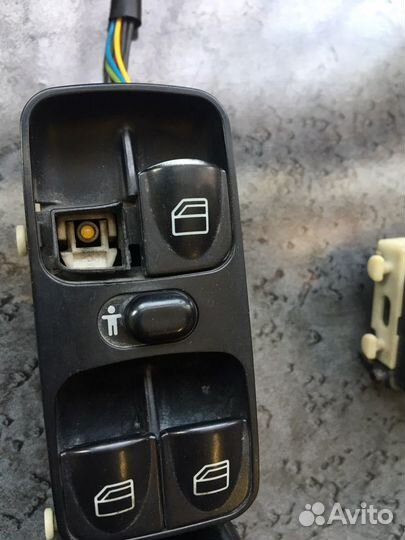 Mercedes W203 Блок кнопок стеклоподъемника