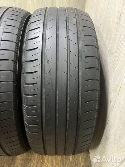 Yokohama BluEarth AE51 215/55 R17