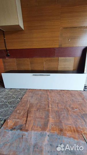 Шкафчик навесной