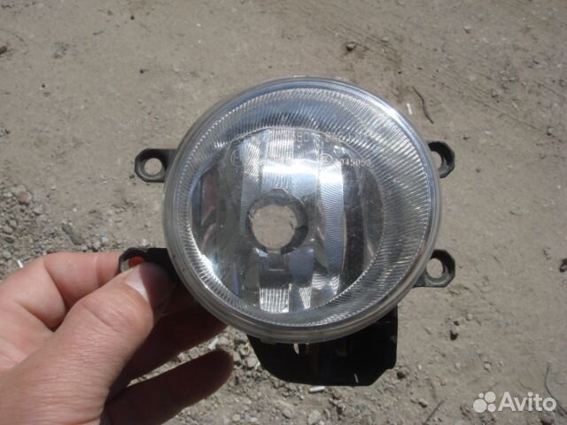 Тойота Лексус Фара противотуманная Правая Lexus To